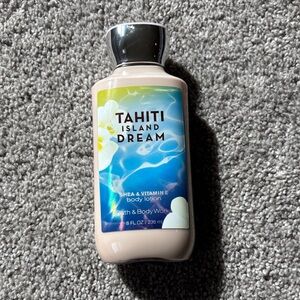 New Bath & Body Works Tahiti Island Dream Body Lotion